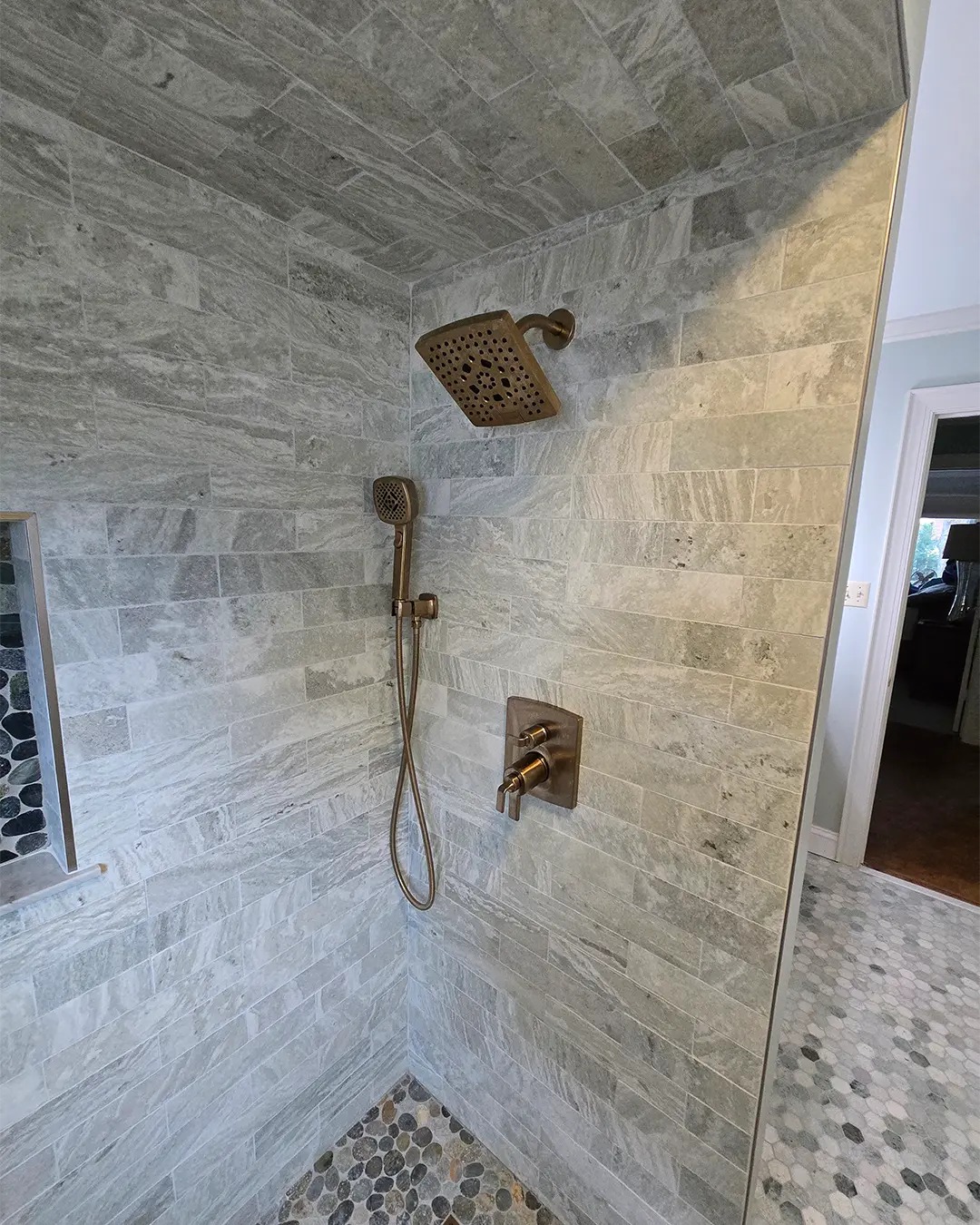Travertine Shower Surround